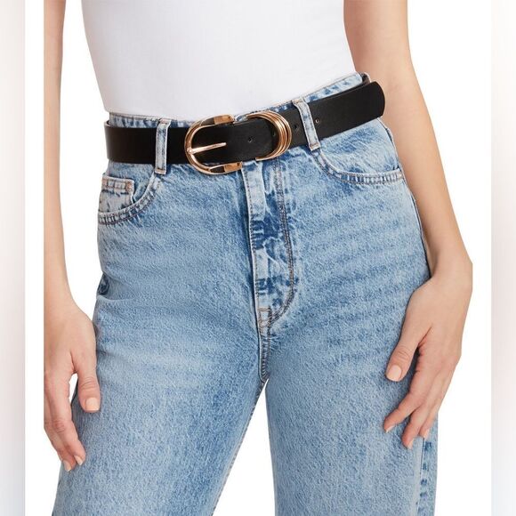 Steve Madden Women's Multi D-Ring Keeper Belt with Gold Hardware - Picture 2 of 5